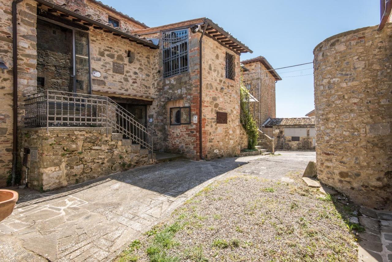 Casale Rosennano - Loggia Lägenhet Exteriör bild